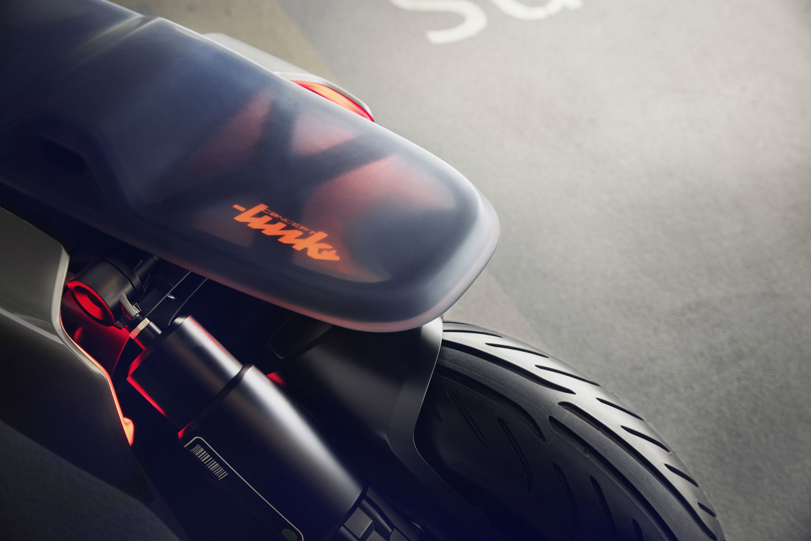 BMW's new 'Concept Link' scooter